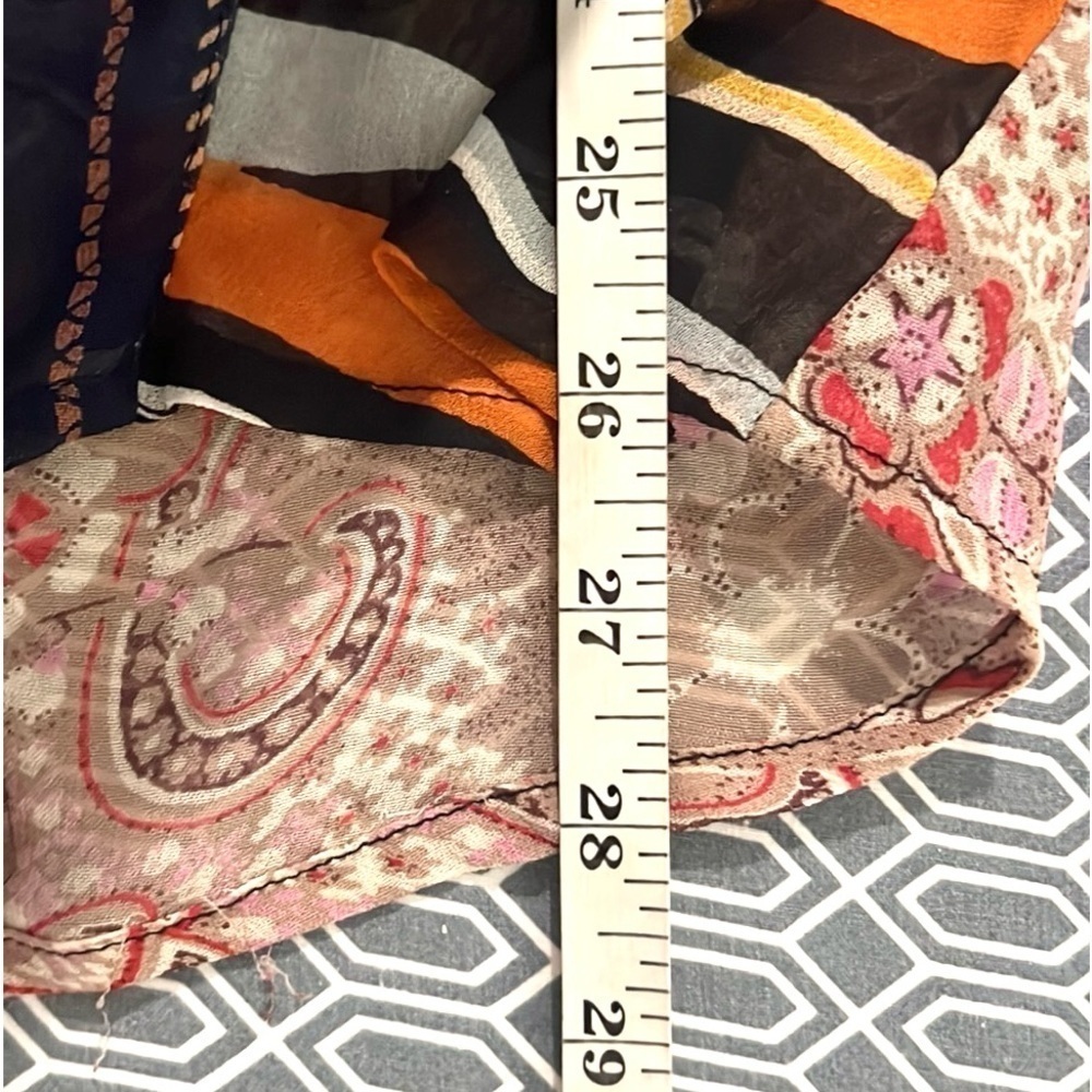 VTG Sacred Threads, Oversized Boho Buffon-Up Blouse, Such a COOL Design, Size S - Picture 7 of 8